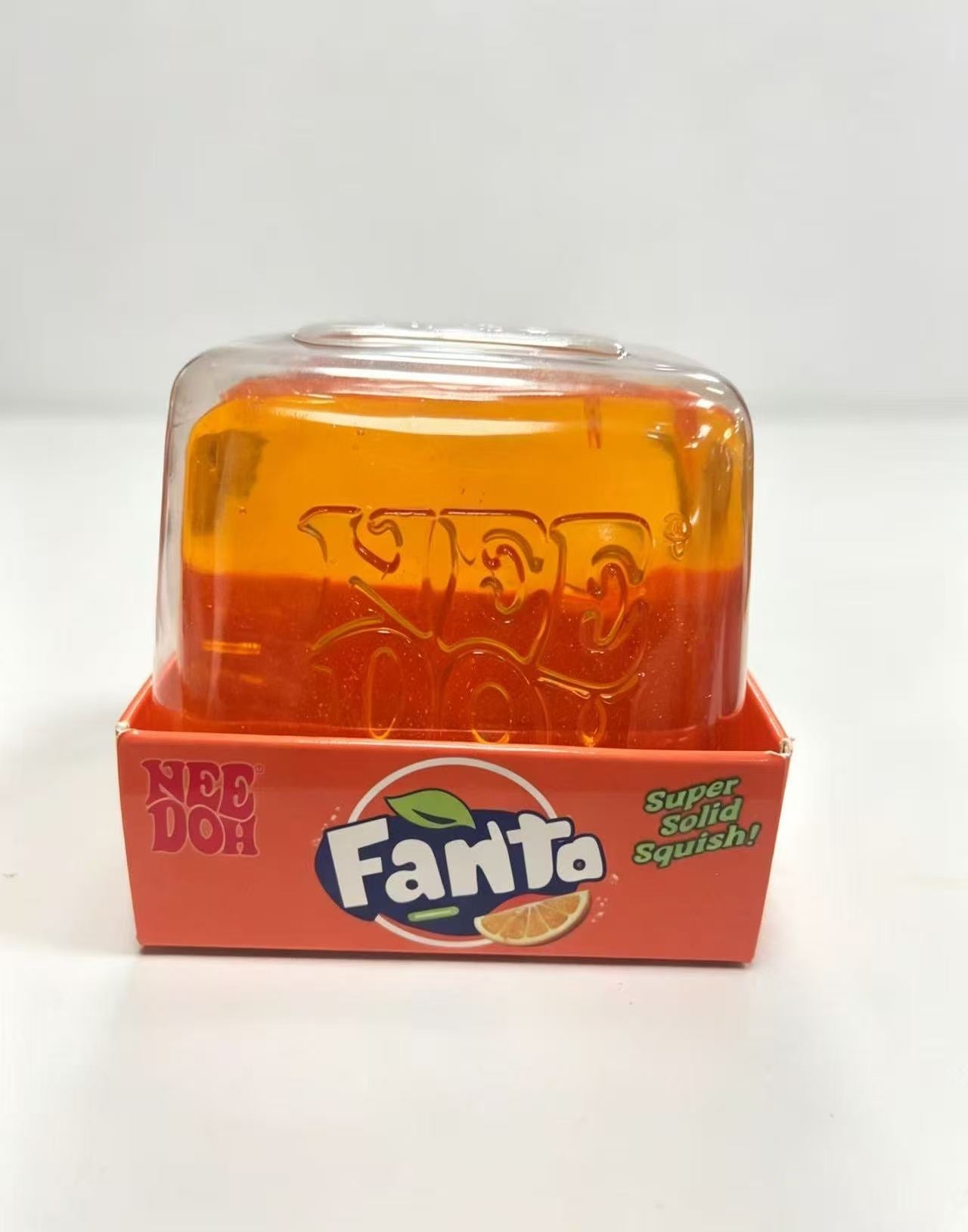 NeeDoh Nice Cube Berg（pre-order）