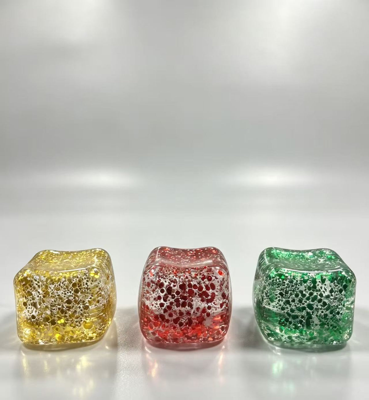NeeDoh Nice Cube Christmas Glitter Edition - Super Solid Squishy Stress Relief Fidget Toy